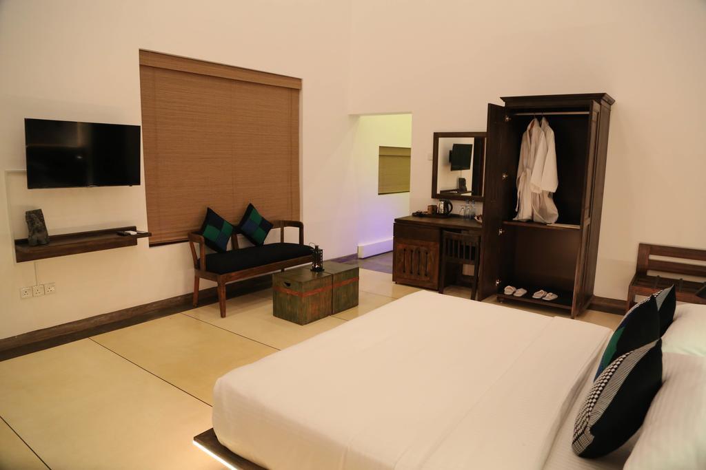 Tranquil Negombo Boutique Hotel Luaran gambar