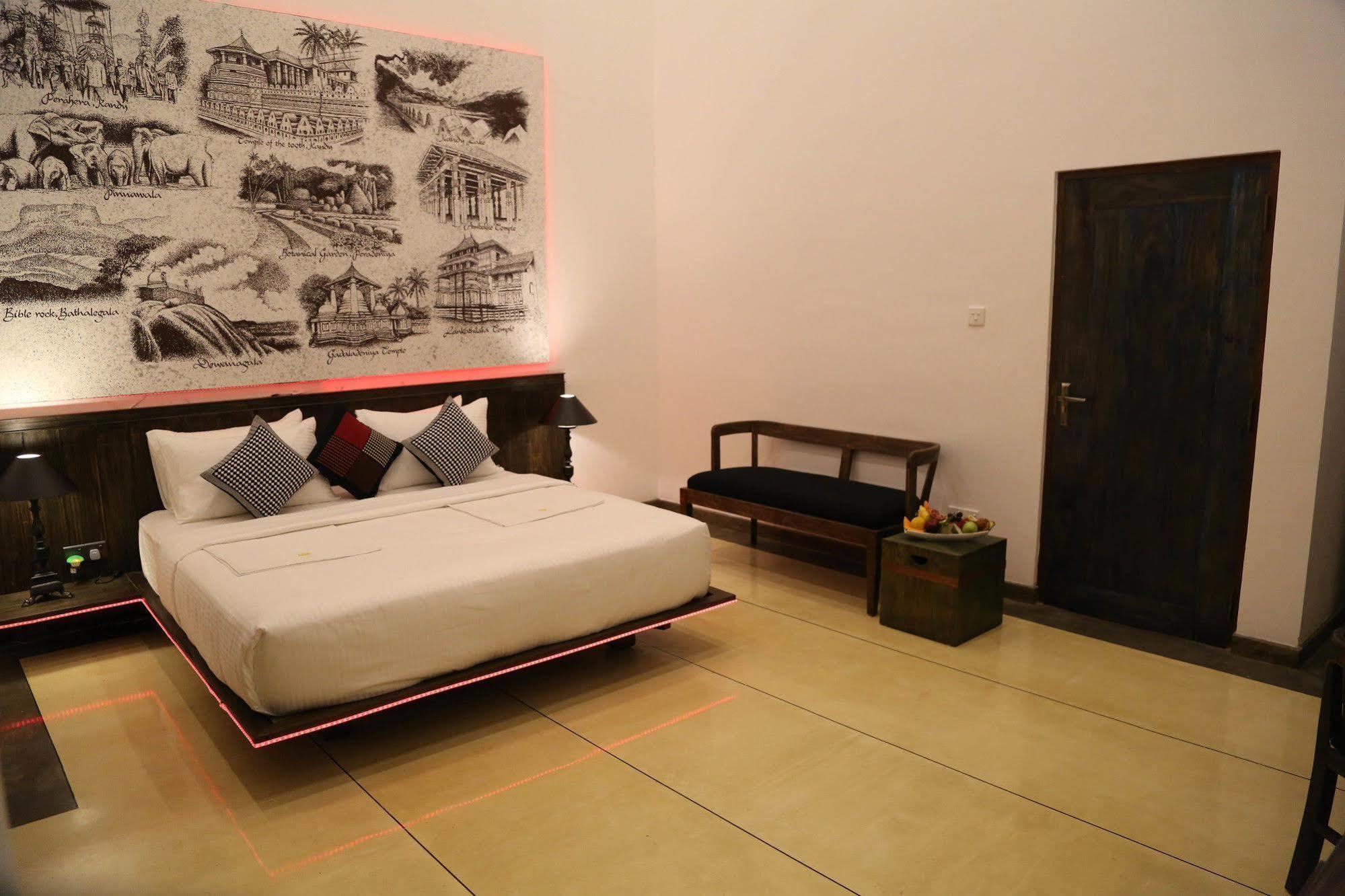 Tranquil Negombo Boutique Hotel Luaran gambar