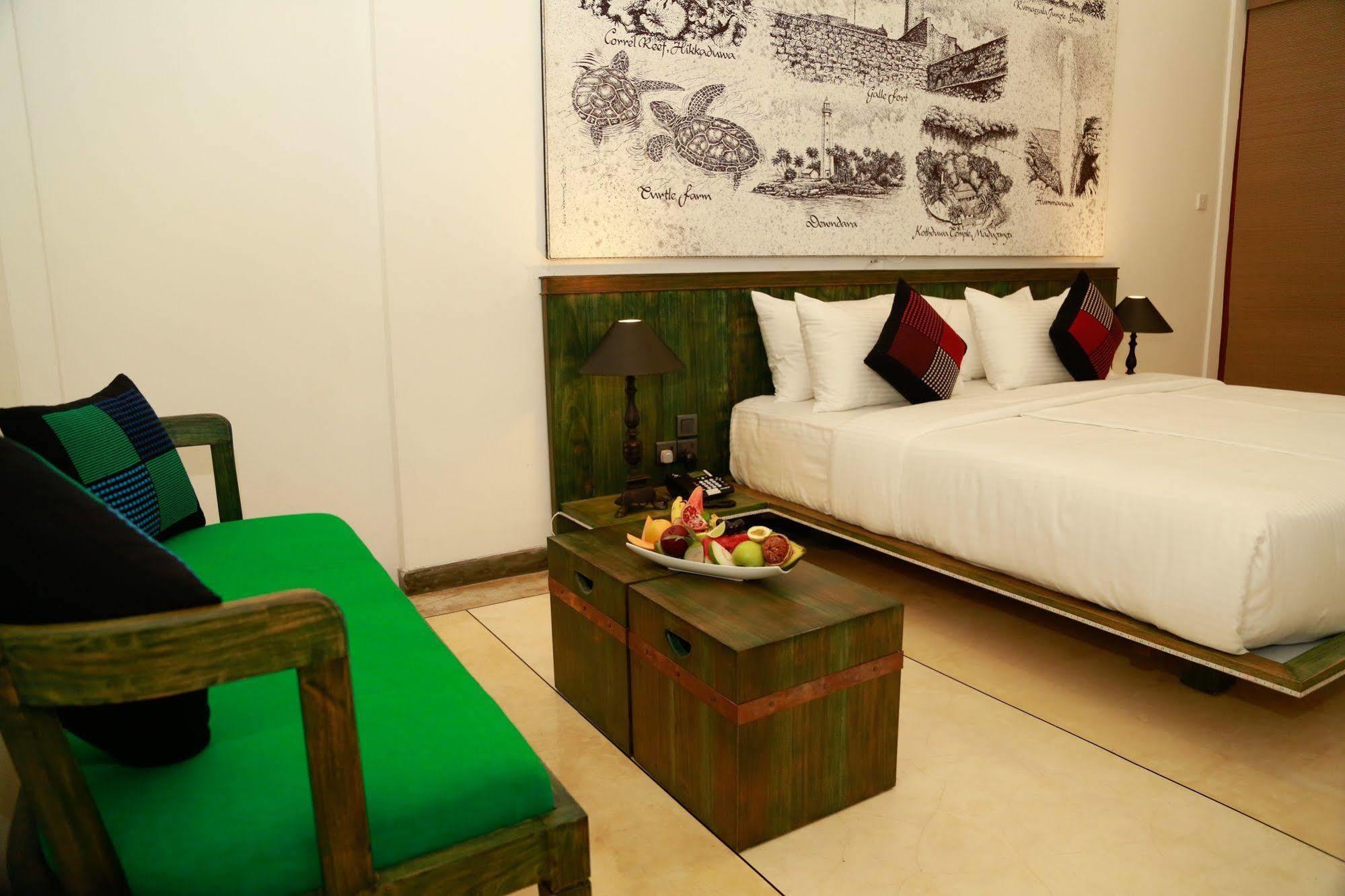 Tranquil Negombo Boutique Hotel Luaran gambar
