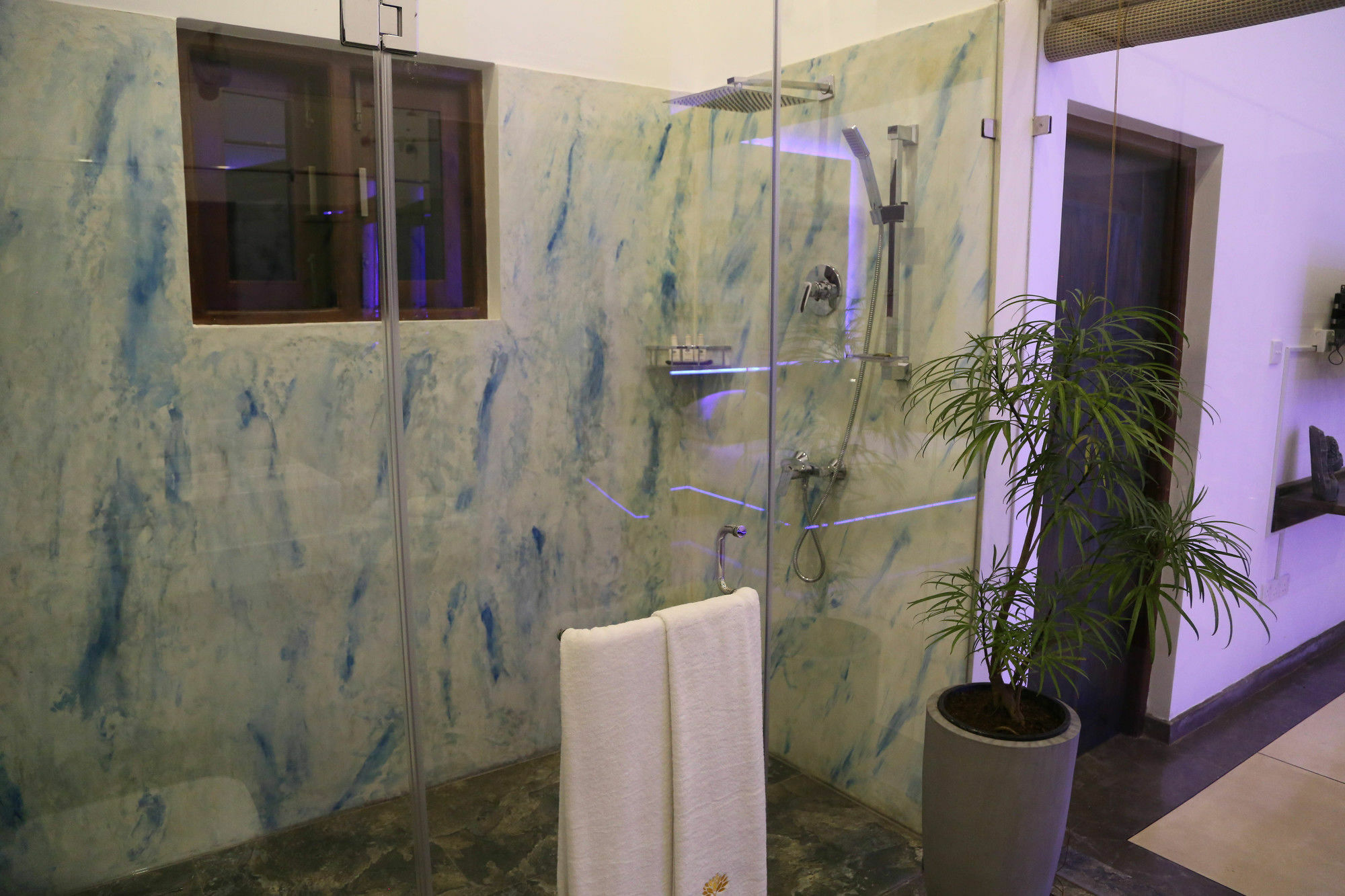 Tranquil Negombo Boutique Hotel Luaran gambar