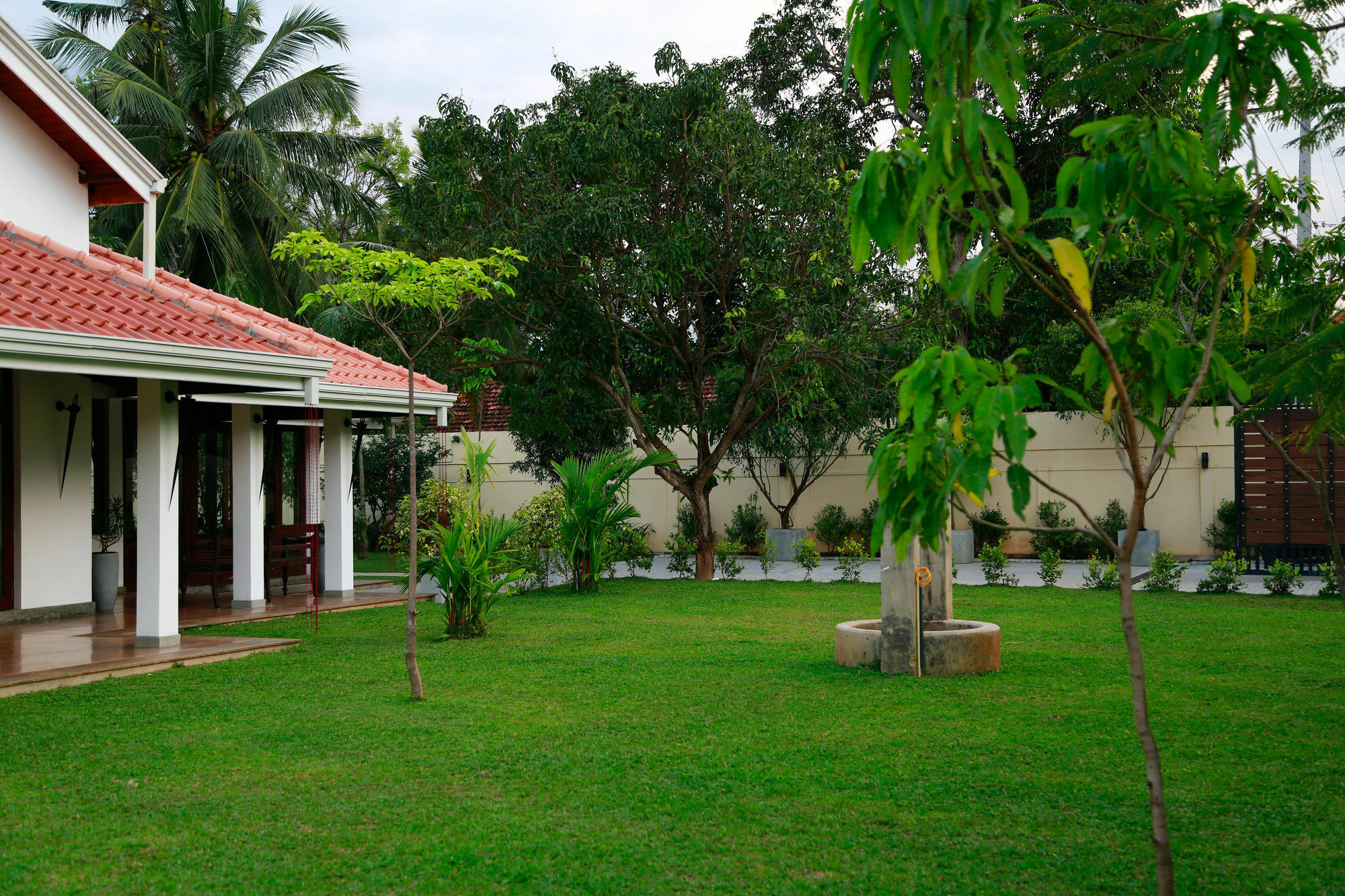 Tranquil Negombo Boutique Hotel Luaran gambar