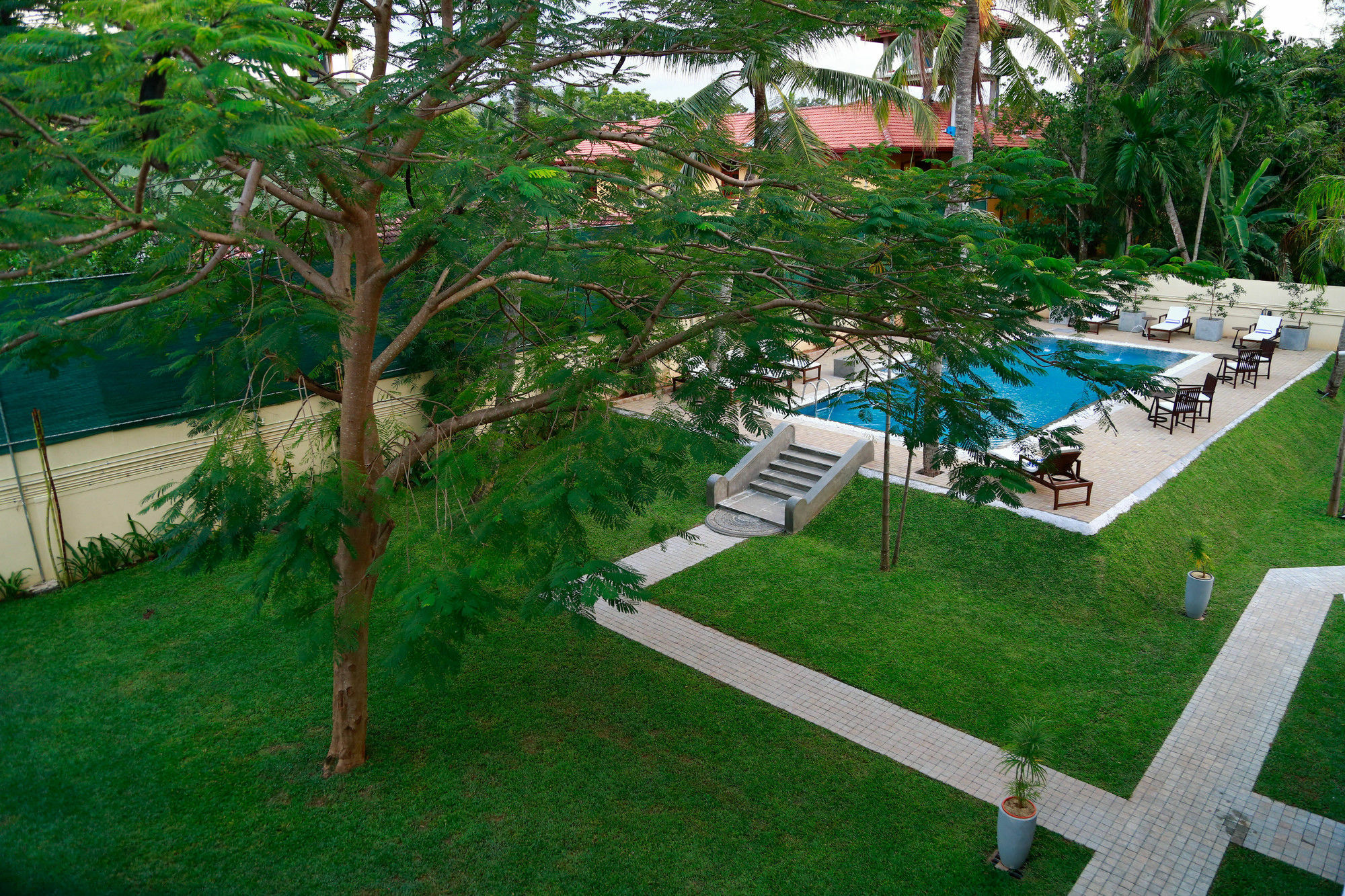 Tranquil Negombo Boutique Hotel Luaran gambar